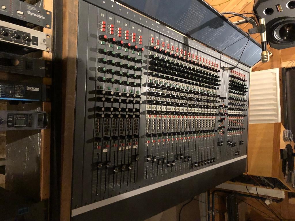 D/R Stylix vintage mix, Muziek en Instrumenten, Ophalen, Gebruikt, 20 kanalen of meer, Microfooningang