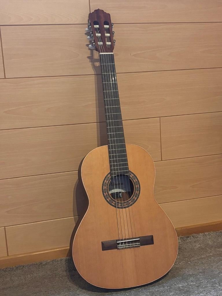 'Almansa gitaar K-401 OP ( uitstekende staat)' 3/4, Ophalen, Zo goed als nieuw, Klassieke of Spaanse gitaar, Met koffer