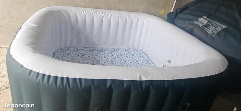 Jacuzzi lay-z-spa 6 personne, Jardin & Terrasse, Bains à remous et Spas, Enlèvement, Utilisé, Pompe, Gonflable