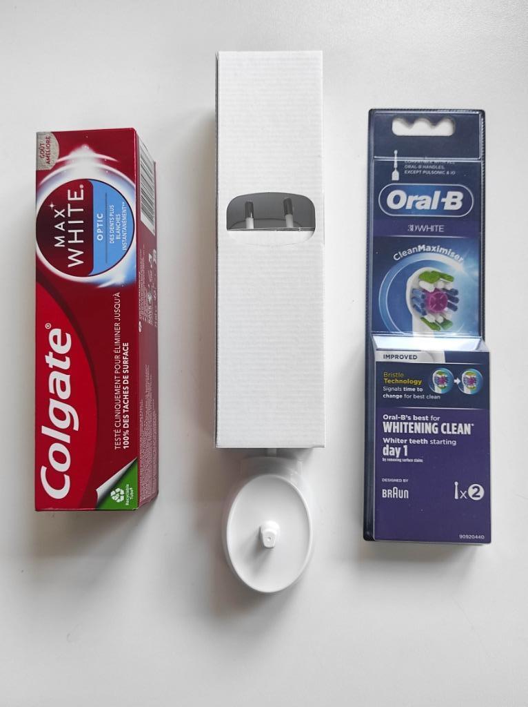 Oral-B Chargeur + 2 brossettes 3DWhite + Dentifrice Colgate, Enlèvement ou Envoi, Neuf, Autres types