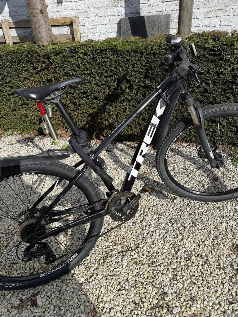 Trek marlin 5, Fietsen en Brommers, Ophalen, Zo goed als nieuw, Trek, Heren