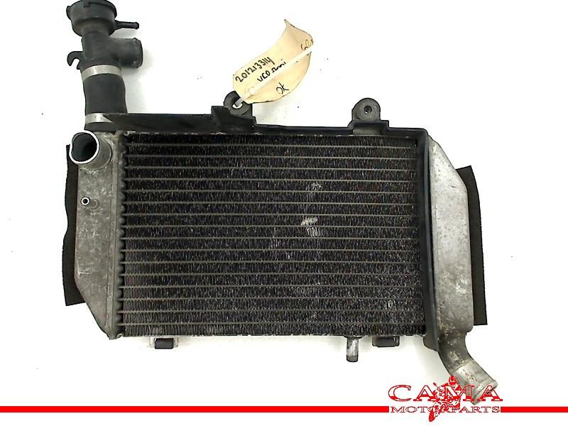 RADIATEUR RECHTS Honda VFR 800 VTEC 2002-2013 (VFR800 RC46), Dhr. S. di Majo, Gebruikt, Info@cama-motorparts.nl, P.J. Troelstraweg 8 8
3144 CX  MAASSLUIS, NL