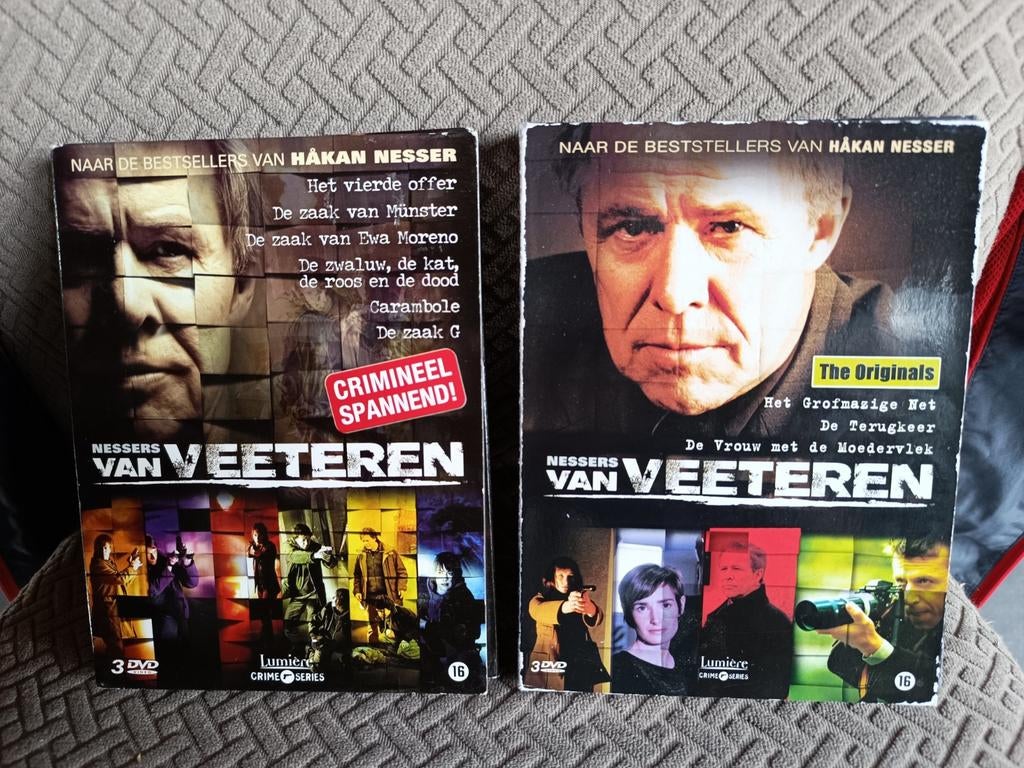 2 x Nessers Van Veeteren, Ophalen of Verzenden