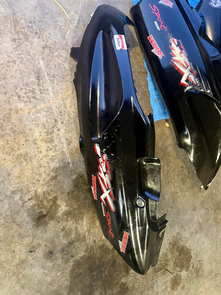 Honda sfx onderdelen van motorblokken tot kappen…, Motoren, Ophalen