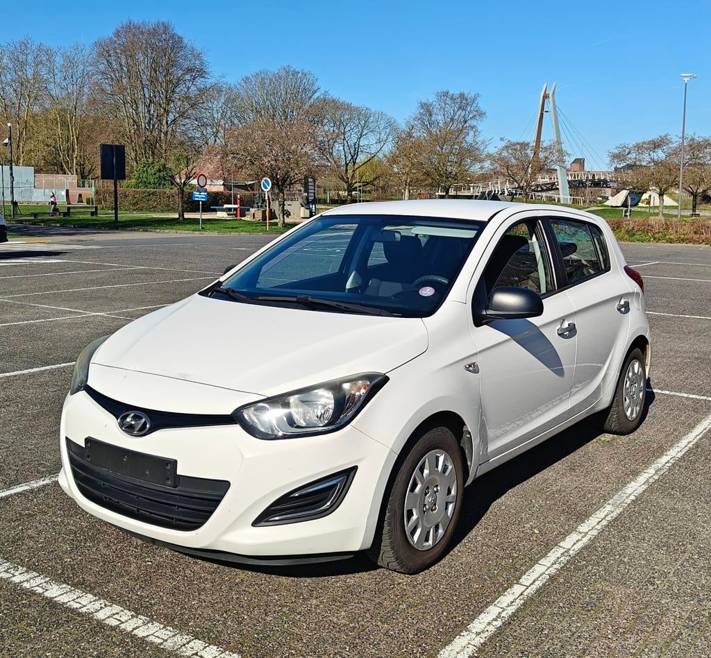 Hyundai i20 prête à immatriculée, Autos, Hyundai, Euro 5, Achat, Boîte manuelle, 5 portes