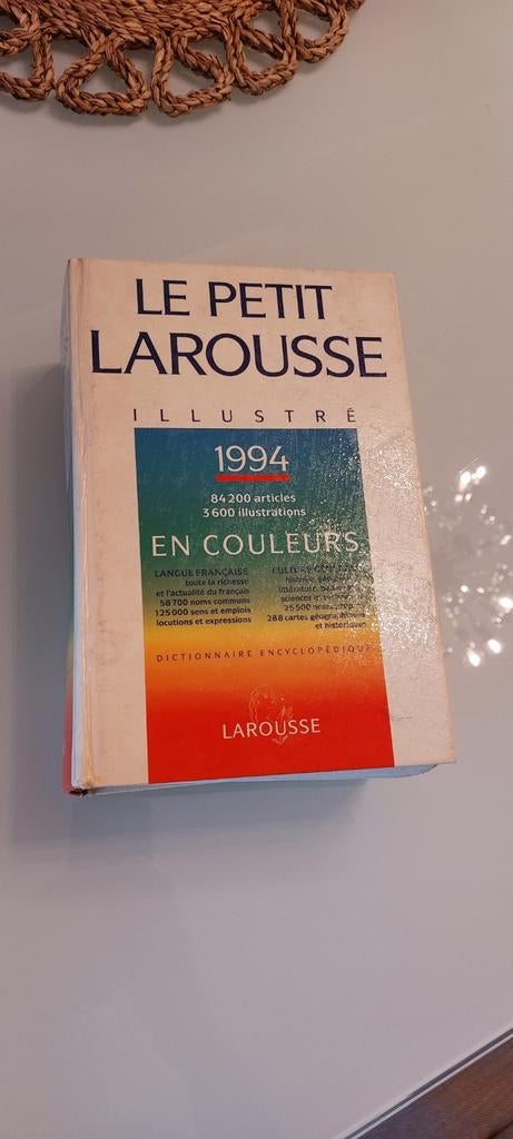 Dictionnaire français Larousse, Enlèvement ou Envoi, Français