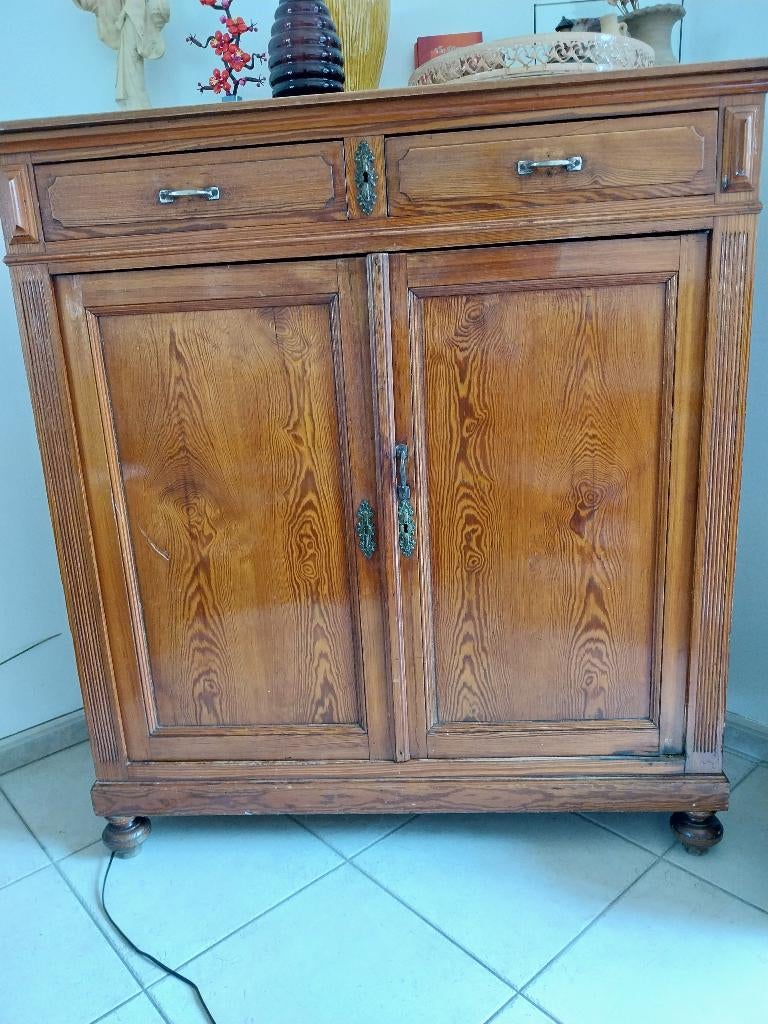 GRATIS  Oude kast, Huis en Inrichting, Ophalen