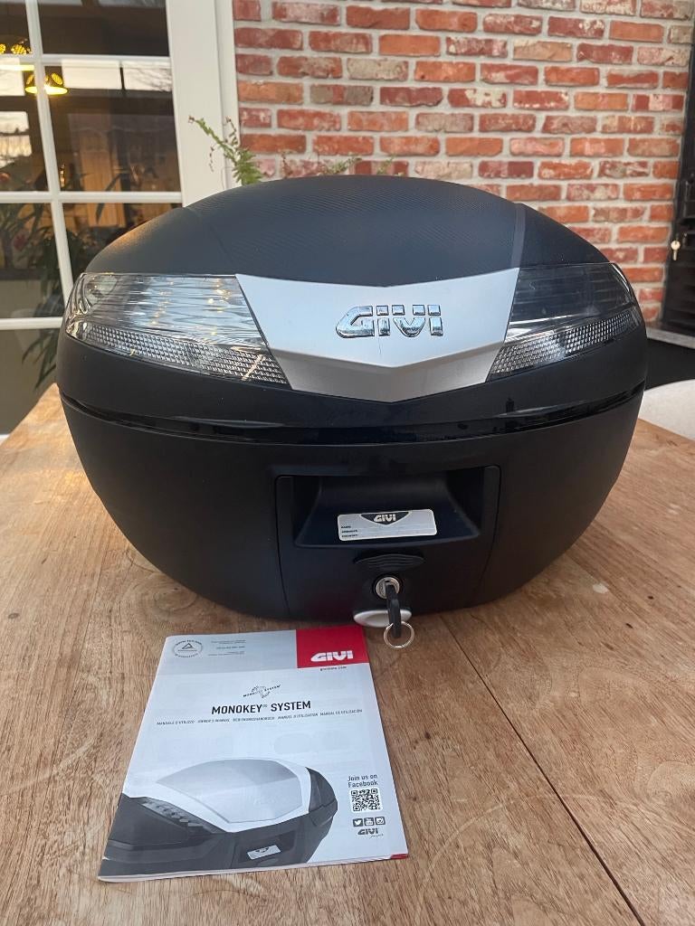 Givi topkoffer, Ophalen, Zo goed als nieuw