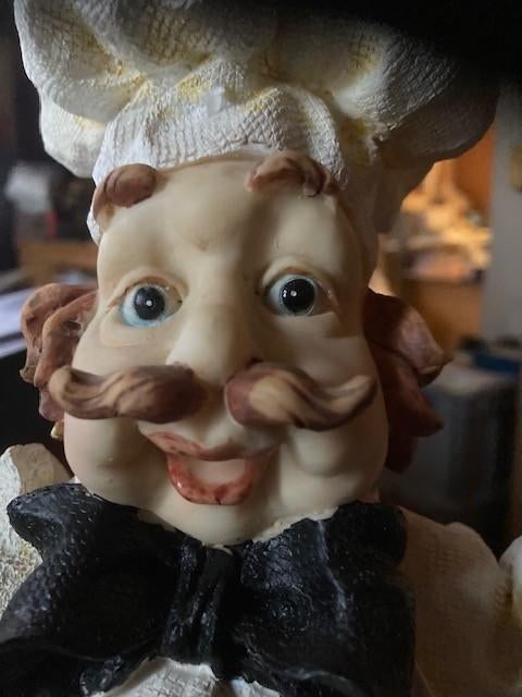 Beeldje, kok, in kunststof, Verzamelen, Beelden en Beeldjes, Zo goed als nieuw, Fantasy, Ophalen of Verzenden