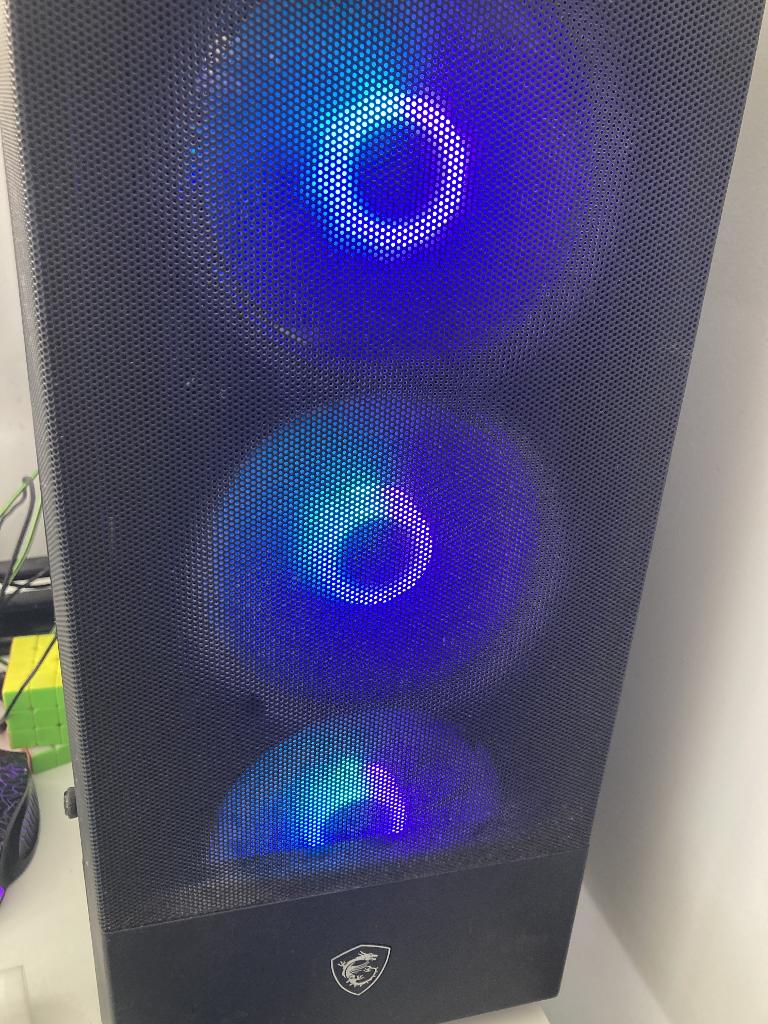 PC Gaming à upgrade, Le pc est monté avec différentes marques, Enlèvement ou Envoi, AMD Ryzen 5, 4 Ghz ou plus