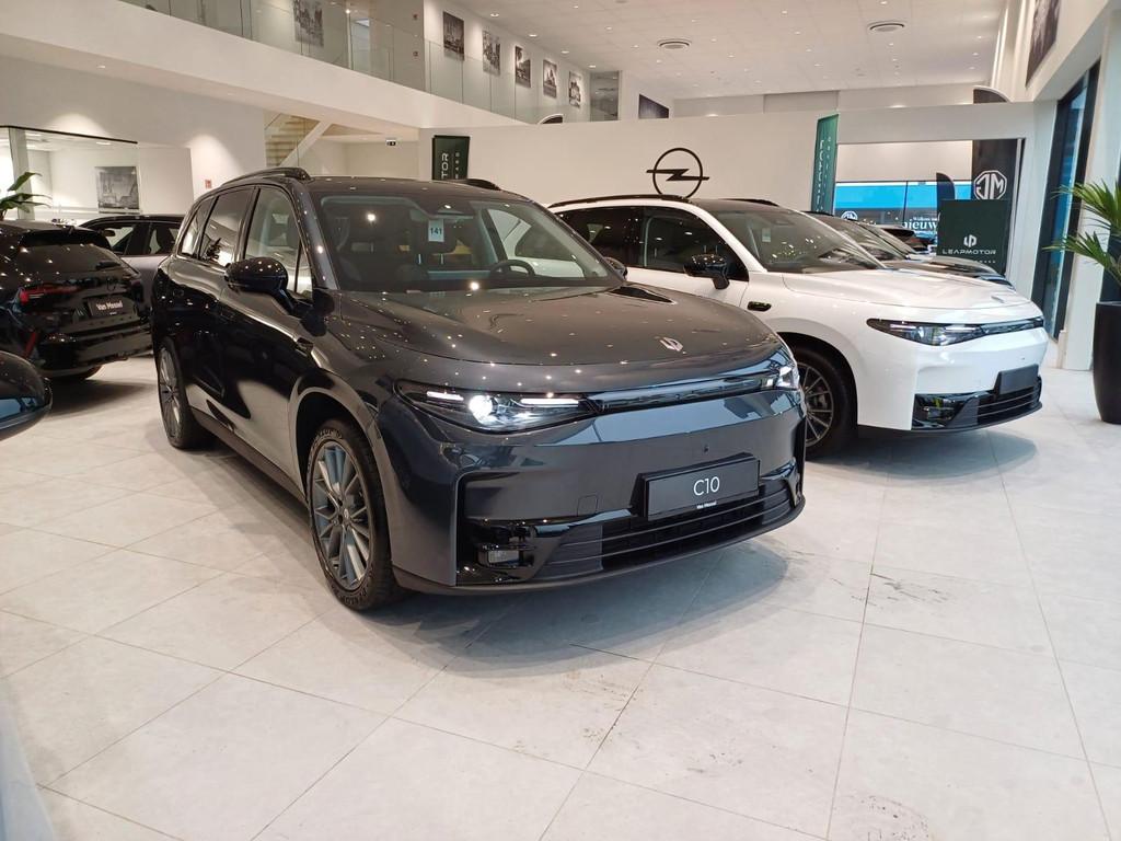 Leapmotor C10 C10 Design 420 km WLTP, Automaat, Gebruikt, 5 zetels, 5 deurs
