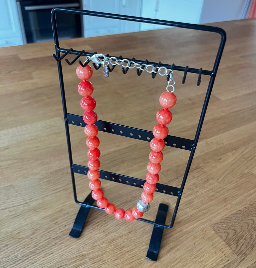 Collier de perles orange corail – Titto ~50 cm, Enlèvement ou Envoi, Utilisé, Orange, Réglable