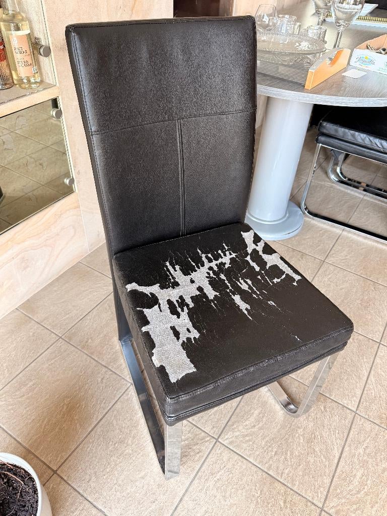 Lot 5 chaises design structure métal, similicuir à restaurer, Maison & Meubles, Chaises, Utilisé, Cinq, Six Chaises ou plus, Synthétique