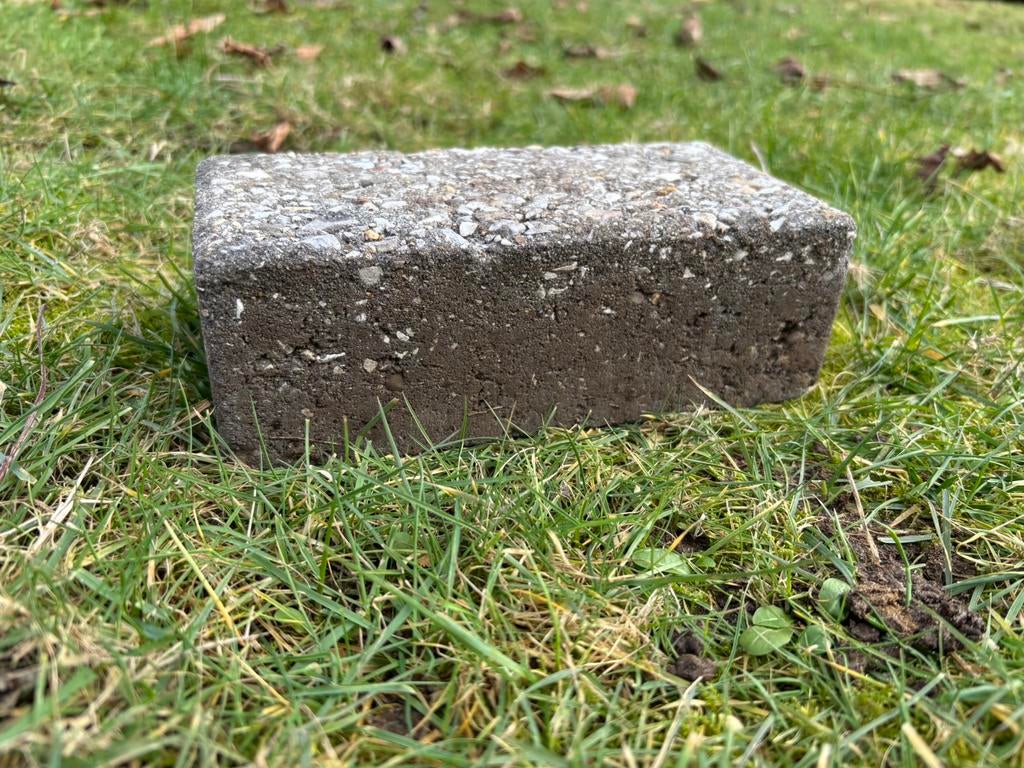 Betonklinkers 370 stuks, Ophalen, Gebruikt, Klinkers, 5 tot 10 m²