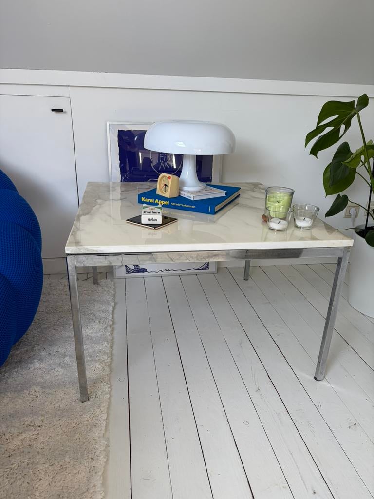 Table basse/table d'appoint Florence Knoll, 50 à 100 cm, Enlèvement, 75 cm ou plus, Carré