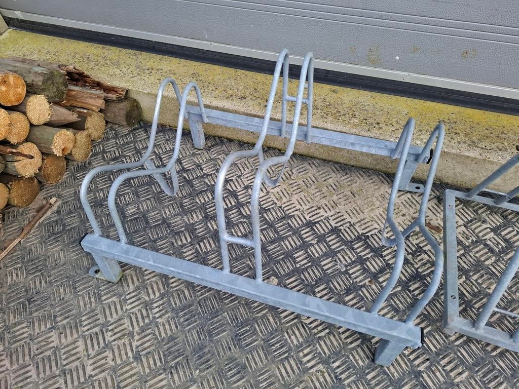 Fietsrek, Fietsen en Brommers, Ophalen, Nieuw