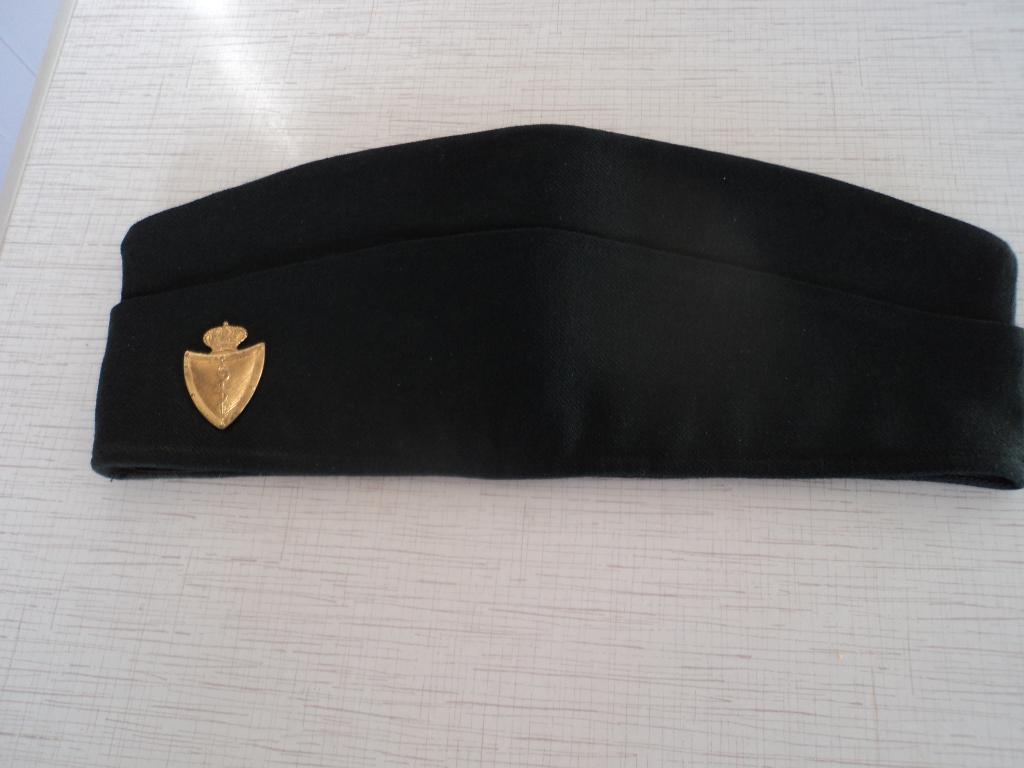 Politiemuts met kenteken officier, Verzamelen, Militaria | Algemeen, Ophalen of Verzenden, Landmacht