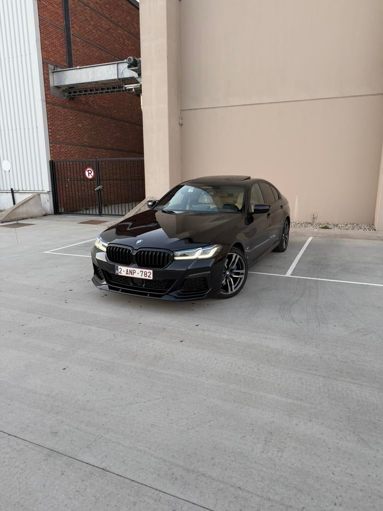 530e xdrive m-pack, Auto's, BMW, Particulier, 5 Reeks, 4x4, ABS, Achteruitrijcamera, Adaptieve lichten, Adaptive Cruise Control