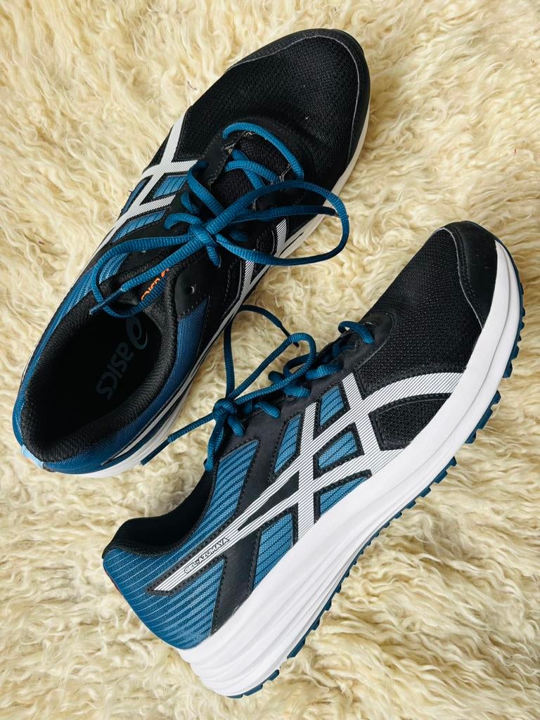 Chaussures de course Asics à semelle en gel en pointure 46.5, Vêtements | Hommes, Chaussures, Enlèvement ou Envoi, Comme neuf