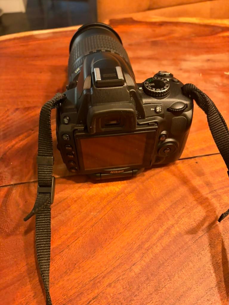 Nikon d5000, Enlèvement ou Envoi, Comme neuf, Nikon