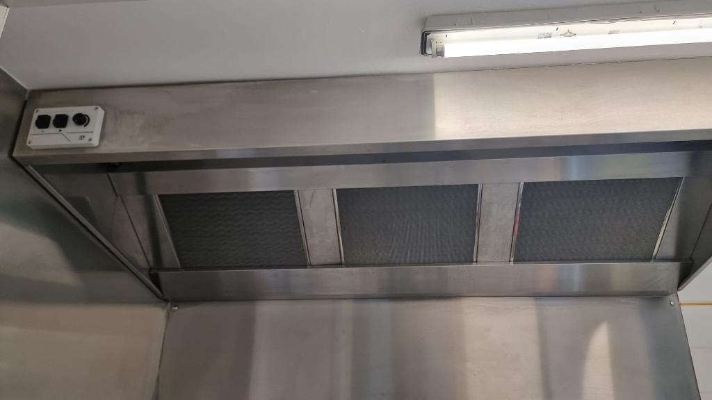 Hotte de cuisine professionnelle, Enlèvement, Utilisé, Hotte murale, Moteur