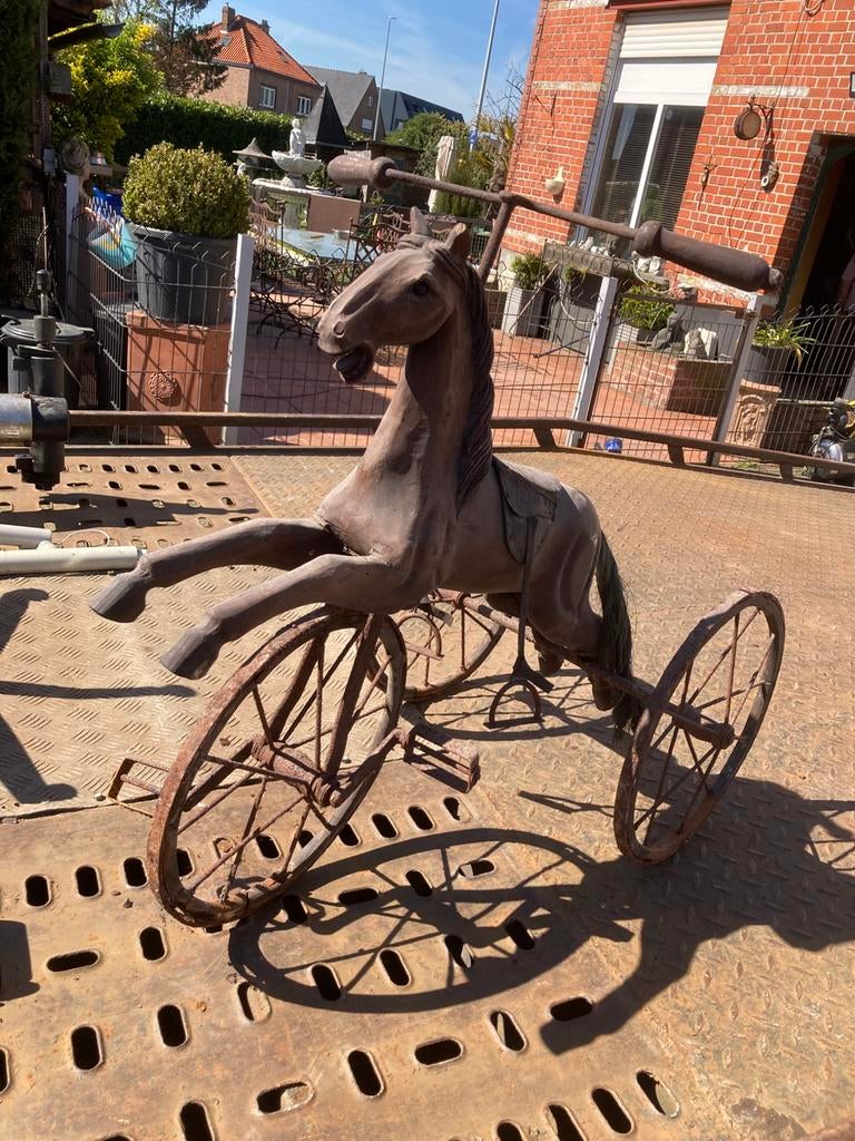 Antiek paardje, Eén persoon