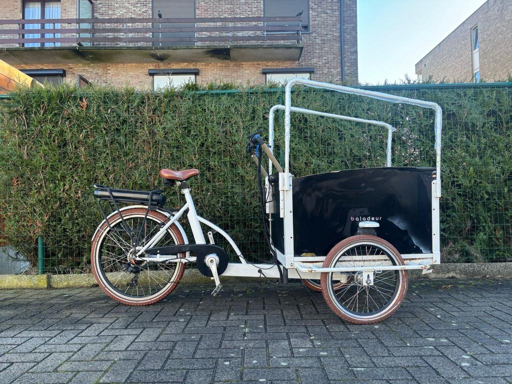 Elektrische bakfiets, Ophalen, Zo goed als nieuw