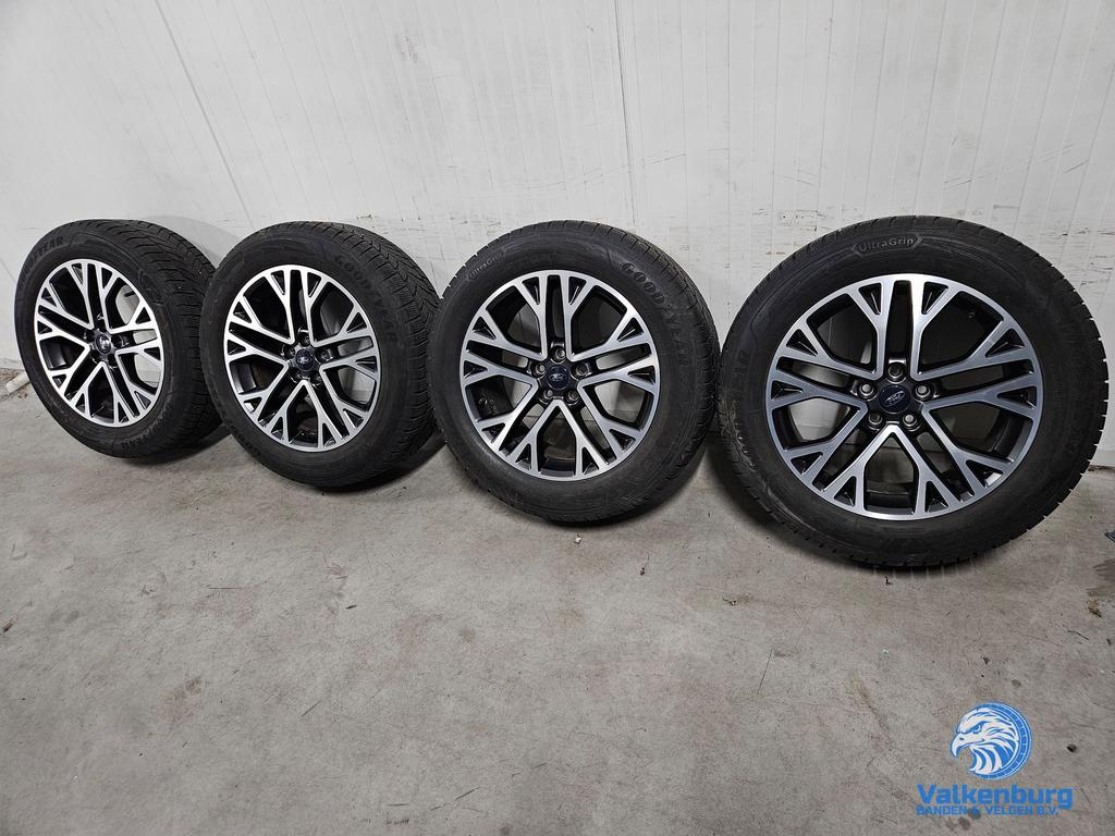 7mm! Originele Ford Kuga 18 inch zwarte velgen TPMS 5x108 wi, Auto-onderdelen, 18 inch, Gebruikt, -, -