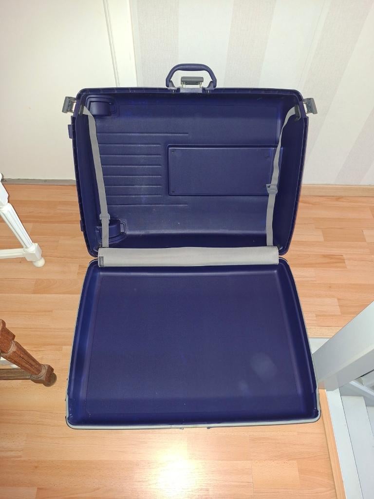 reiskoffer, Roulettes, Plastique dur, Comme neuf, Enlèvement