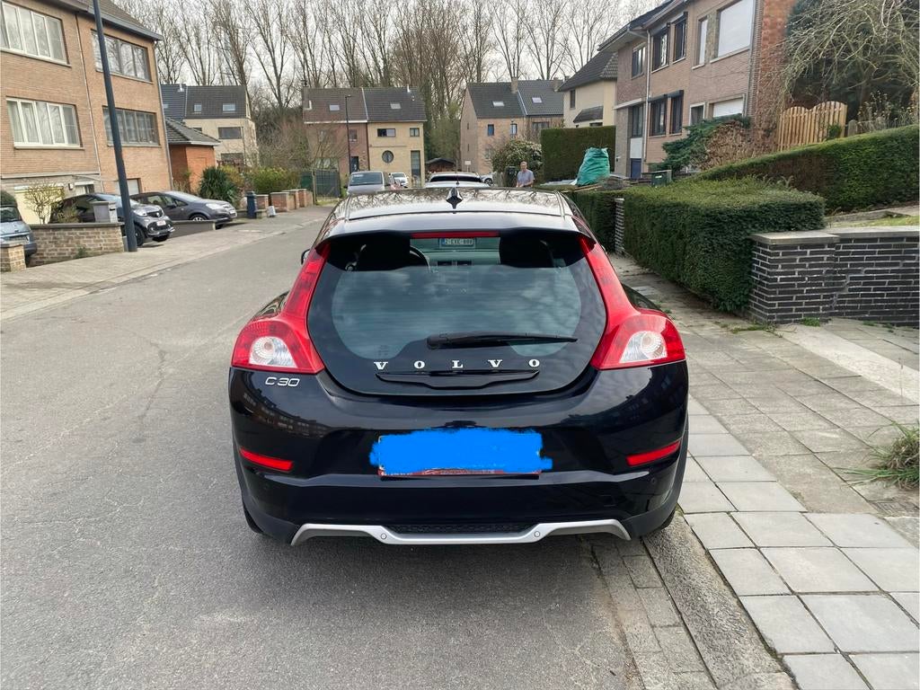 Volvo c30  16L diesel année 2011 peix 2700€ état impeccable, Auto's, Volvo, Euro 5, 1600 cc, Zwart, Te koop