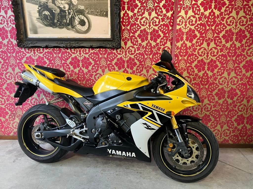 Yamaha R1 anniversary 2006 21000 km met garantie, Motoren, Motoren | Yamaha, 4 cilinders, Motorrijbewijs A, Bedrijf, Super Sport