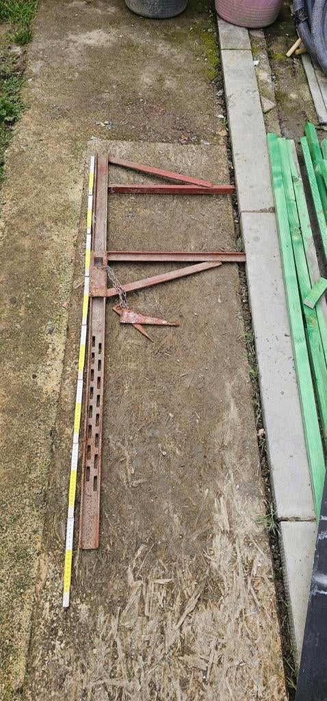 Balkklemmen bekistingsklemmen, Ophalen, Gebruikt, IJzer