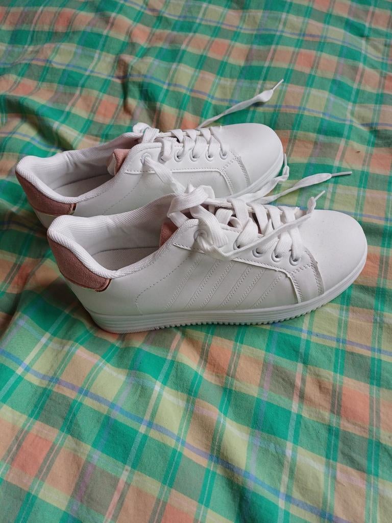 Sneakers maat 39 nieuw, Ophalen, Sneakers