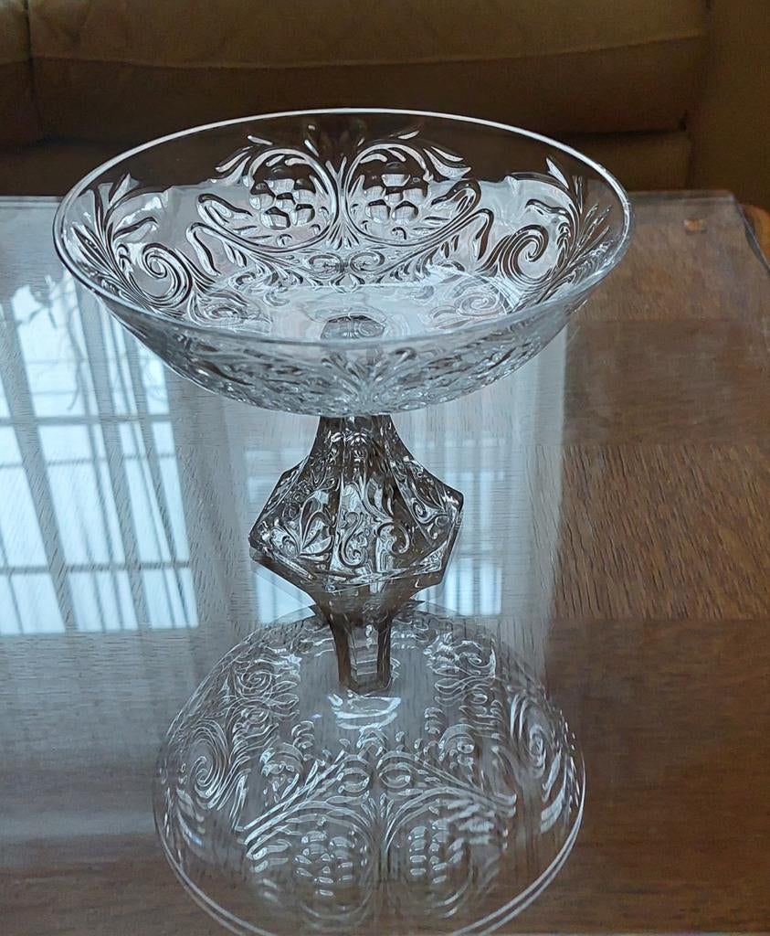 Petite coupe en cristal, Ophalen