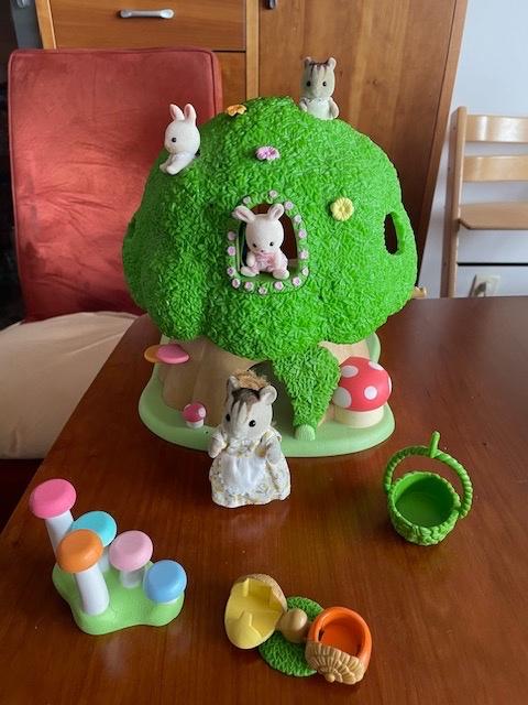 Sylvanian Cabane dans les bois avec 4 personnages, Enlèvement ou Envoi, Utilisé, Maison de poupées