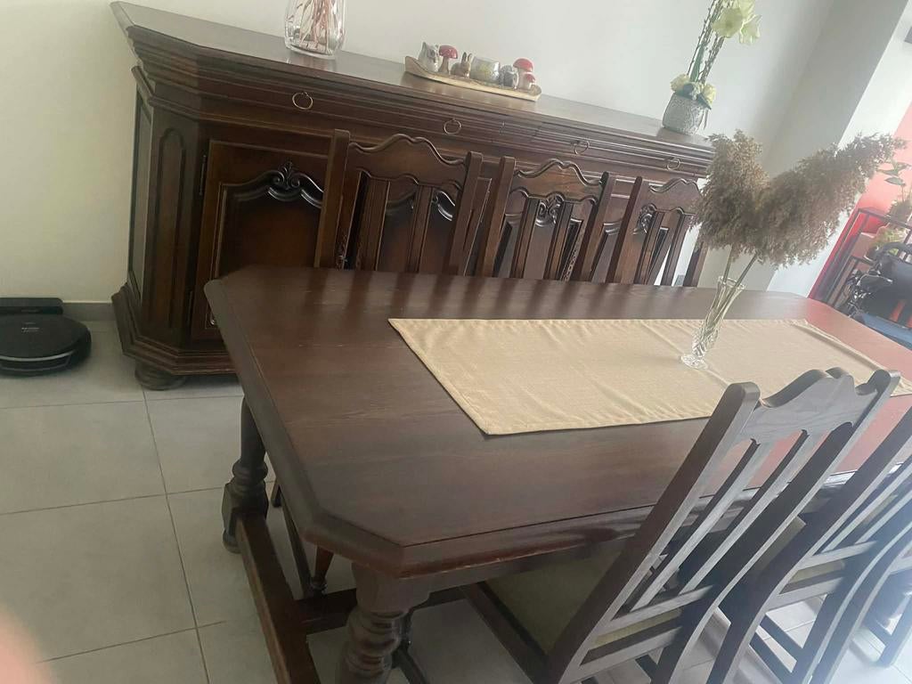 Eikenhouten meubels, Ophalen