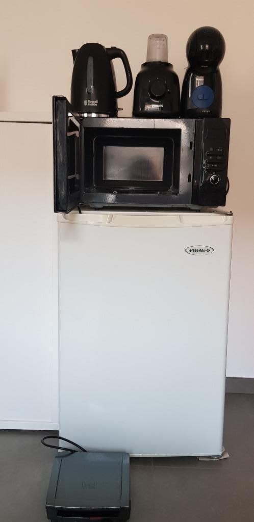 LOT  ELECTRO MENAGERS, Enlèvement ou Envoi, Utilisé