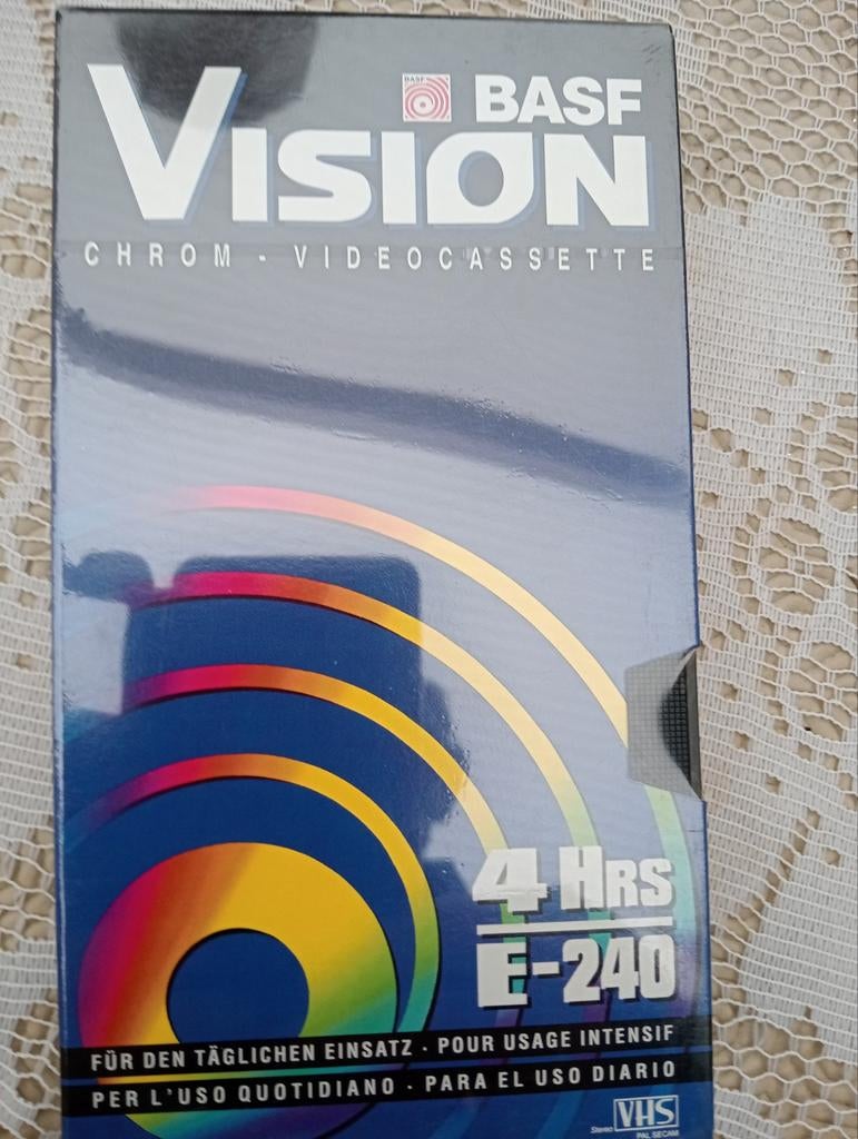 Cassette vidéo VHS 180 - 240 neuve, TV, Hi-fi & Vidéo, Lecteurs vidéo, Enlèvement, Neuf