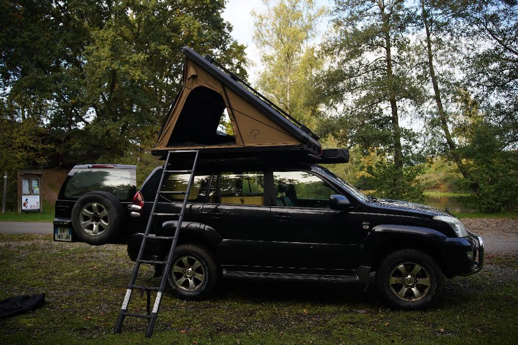 Toyota Land Cruiser kdj120 de 2007 173ch,   323 000 km., Automaat, 4 cilinders, Leder, Diesel