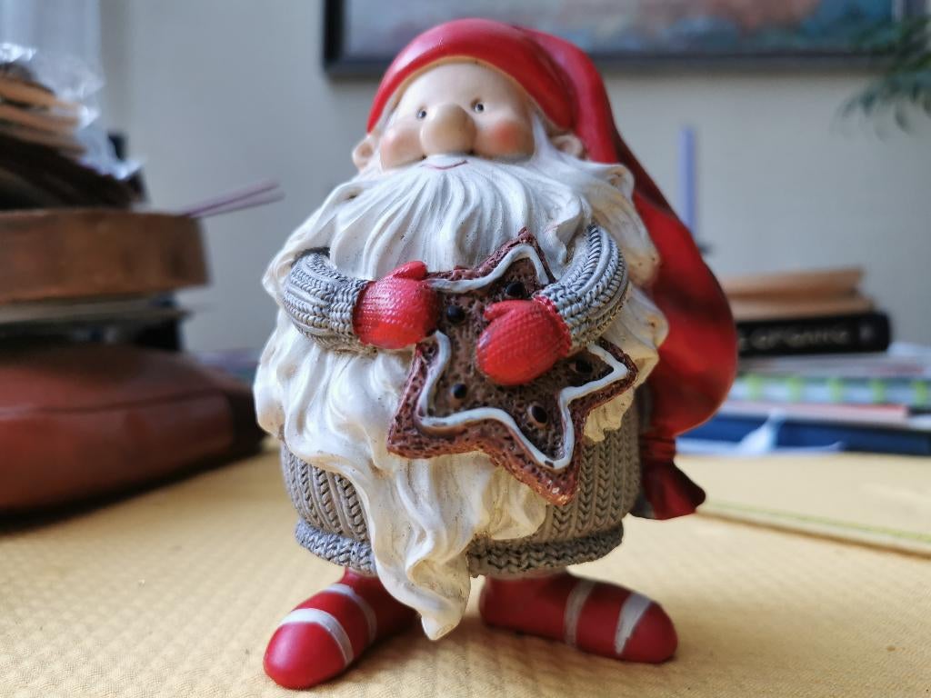 Vintage kerstman beeldje met peperkoek ster 13 cm, Ophalen of Verzenden, Zo goed als nieuw