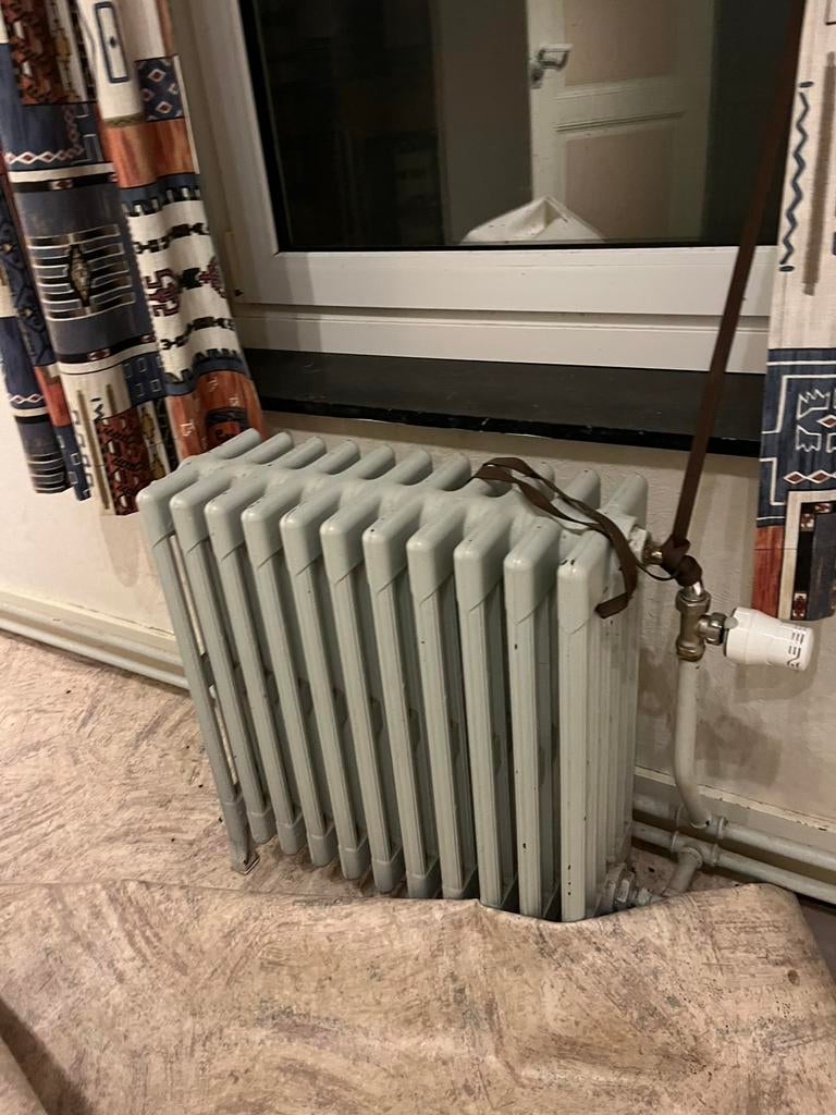 7 radiateurs en fonte, Antiquités & Art, Antiquités | Autres Antiquités, Enlèvement ou Envoi