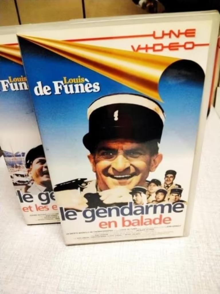 LOT DE 3 CASSETTES VIDEO DE LOUIS DE FUNES, Enlèvement, Utilisé
