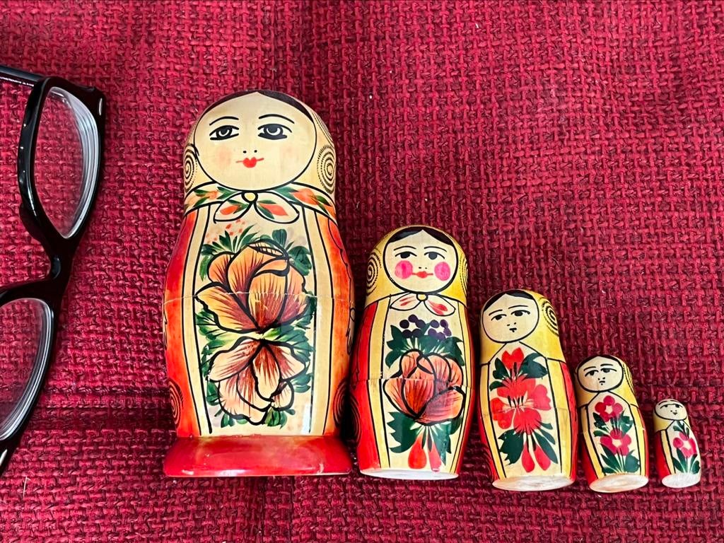 Vintage retro 5-delige Matroesjka, Verzamelen, Ophalen, Zo goed als nieuw