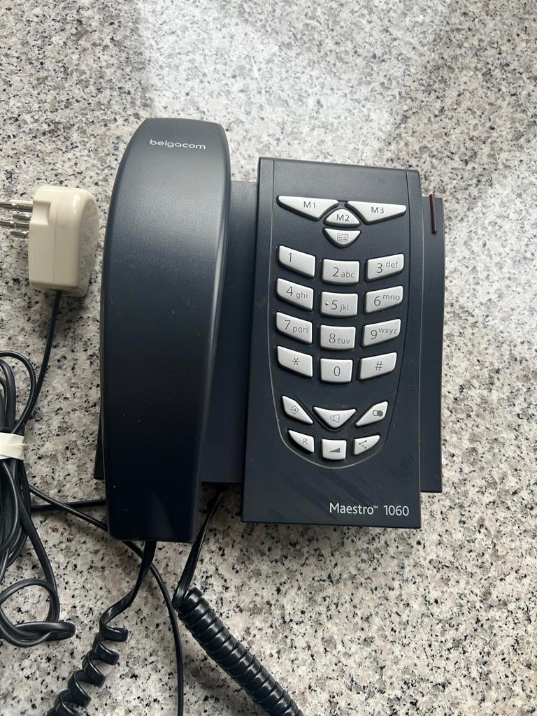 Téléphone fixe Maestro, Télécoms, Téléphones fixes | Filaires, Enlèvement, Comme neuf