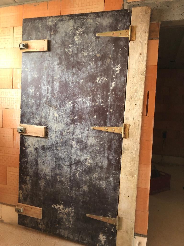 werfdeur, Enlèvement, Utilisé