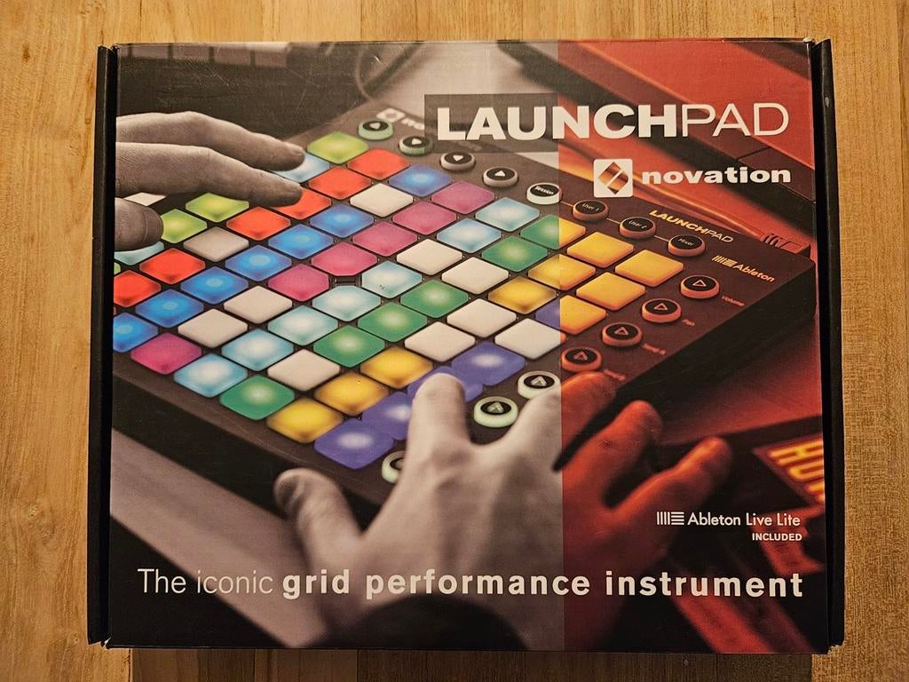 Novation Launchpad mk2, Muziek en Instrumenten, Ophalen of Verzenden, Zo goed als nieuw