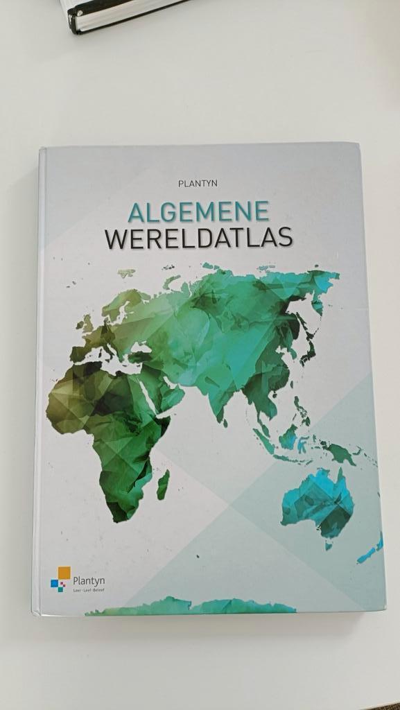 Plantyn Algemene Wereldatlas editie 2012, Boeken, Atlassen en Landkaarten, Zo goed als nieuw, Ophalen