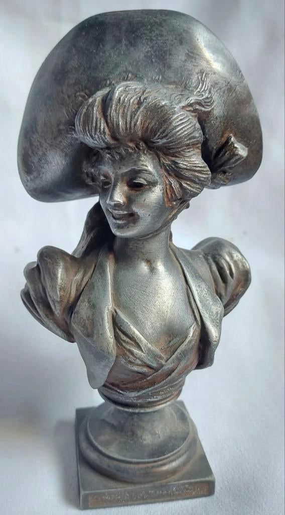 Buste Art Nouveau régulier de Georges Van Der Straeten, Enlèvement ou Envoi