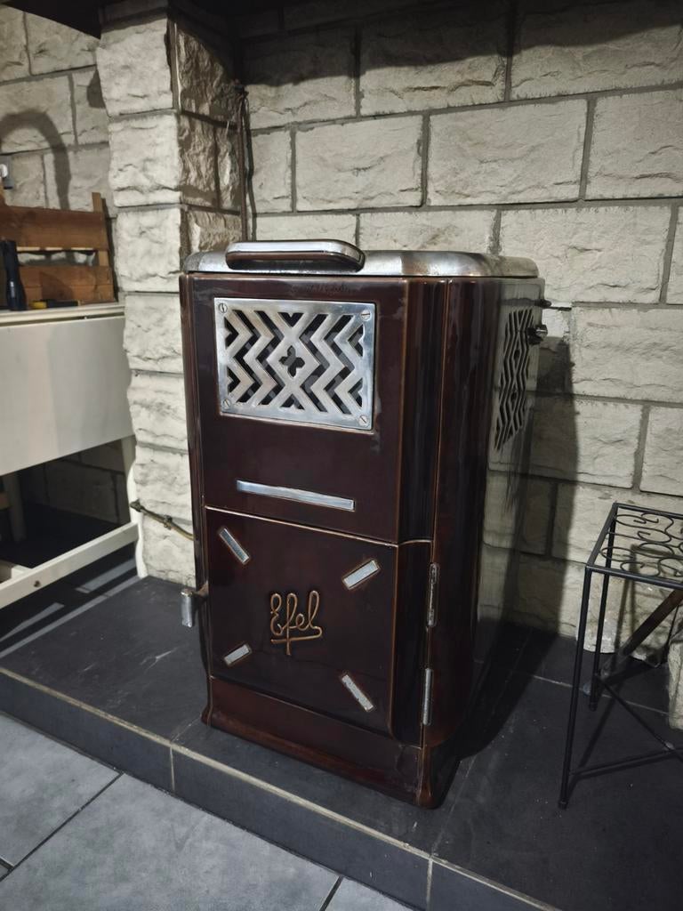 Poêle a charbon vintage (vendu), Maison & Meubles, Poêles, Enlèvement, Utilisé, Poêle à charbon