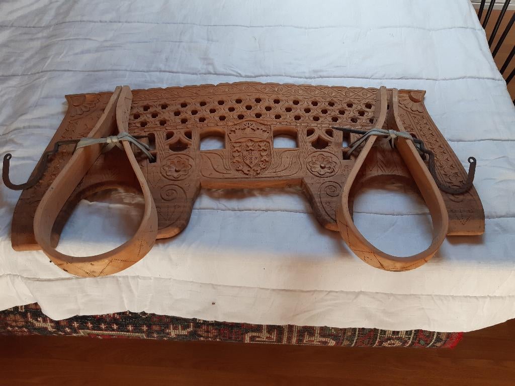 archelle, Antiquités & Art, Enlèvement